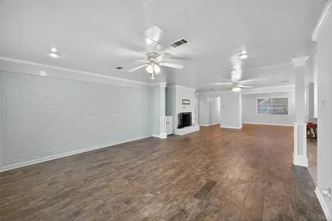 22 Willow Lane Galveston TX 77551