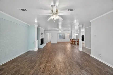 22 Willow Lane Galveston TX 77551