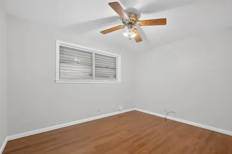22 Willow Lane Galveston TX 77551