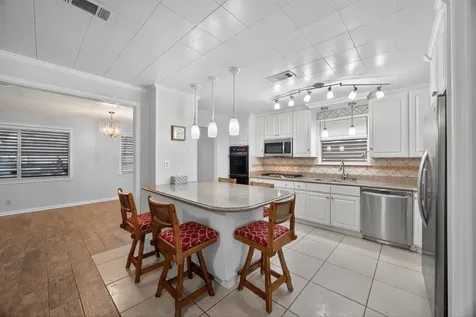 22 Willow Lane Galveston TX 77551