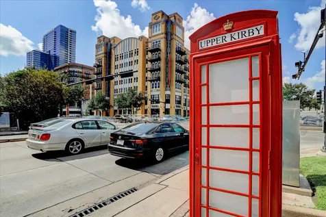 2415 W Main Street Houston TX 77098