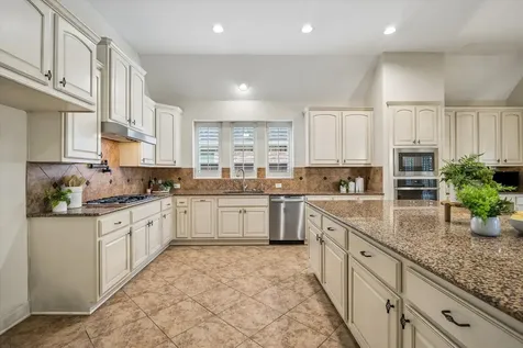 9222 Hernshead Lane Missouri City TX 77459