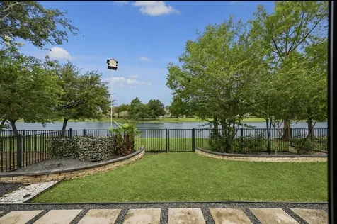 9222 Hernshead Lane Missouri City TX 77459