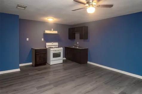 716 Hargest Street B Prairie View TX 77446