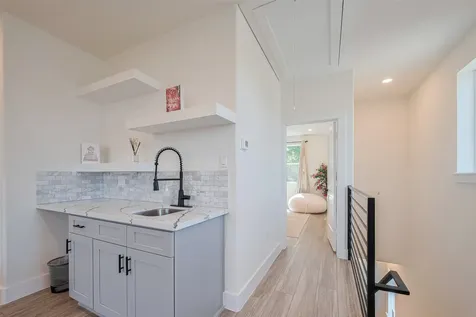 2909 Nagle Street Houston TX 77004