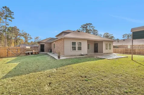 2743 N Colosseum Court New Caney TX 77357