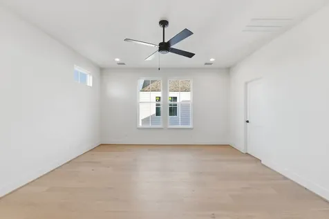 2212 Lou Ellen Lane D Houston TX 77018