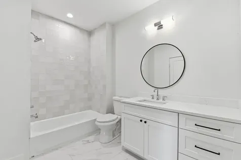 2212 Lou Ellen Lane D Houston TX 77018