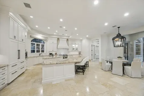 507 Bolivar Street Bellaire TX 77401