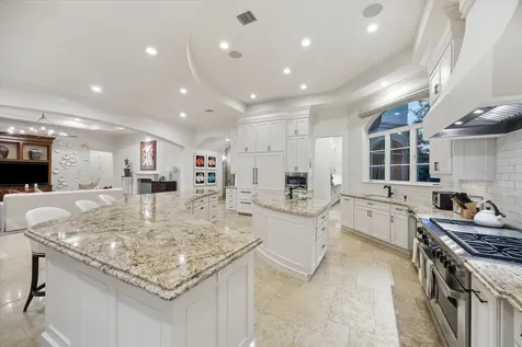 507 Bolivar Street Bellaire TX 77401