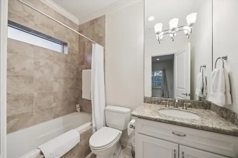 507 Bolivar Street Bellaire TX 77401