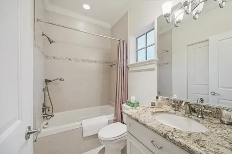 507 Bolivar Street Bellaire TX 77401