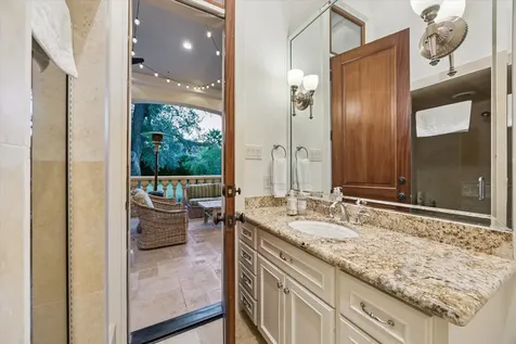 507 Bolivar Street Bellaire TX 77401