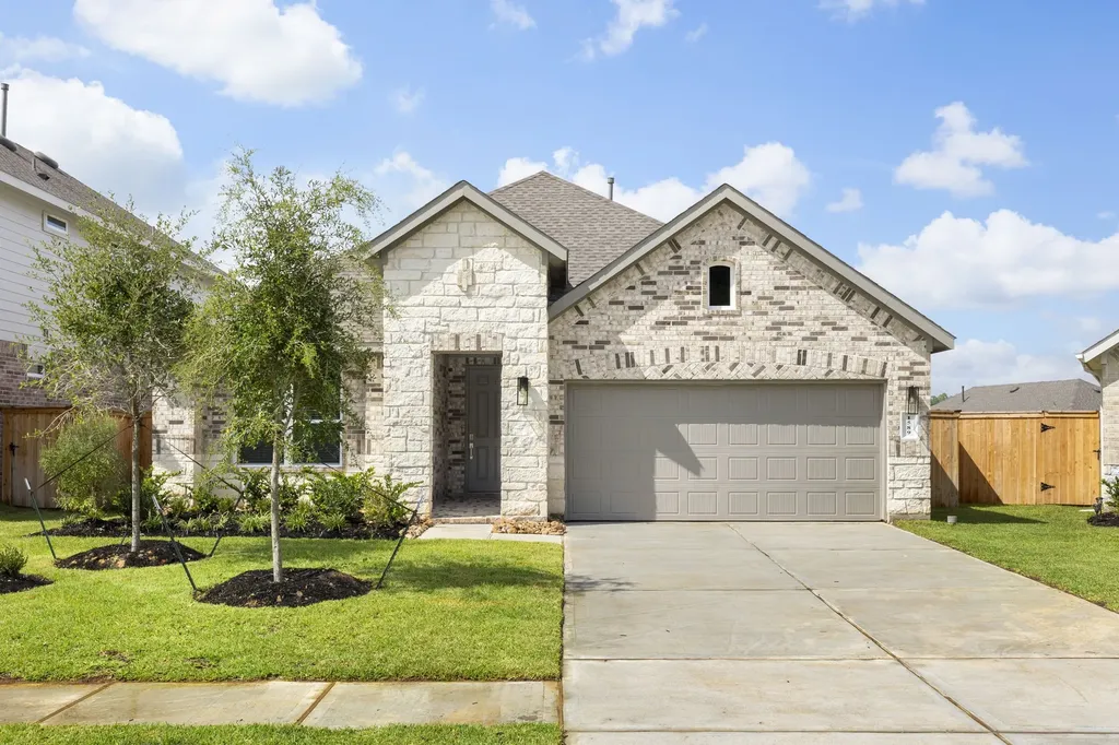 1589 Oakdale Crest Road Montgomery TX 77316