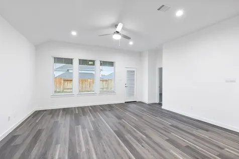 1589 Oakdale Crest Road Montgomery TX 77316