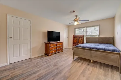 7318 Hummingbird Lane Texas City TX 77591