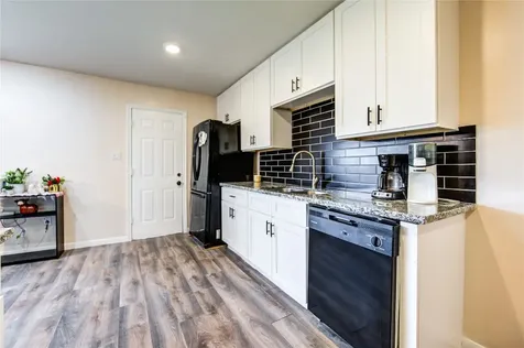 7318 Hummingbird Lane Texas City TX 77591
