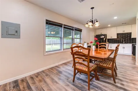7318 Hummingbird Lane Texas City TX 77591