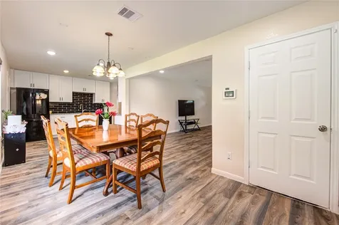 7318 Hummingbird Lane Texas City TX 77591