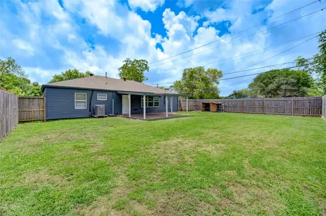 7318 Hummingbird Lane Texas City TX 77591