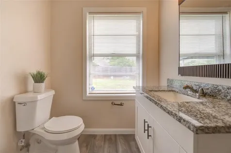 7318 Hummingbird Lane Texas City TX 77591
