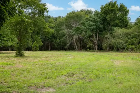 00 Ives Creek Road Bellville TX 77418