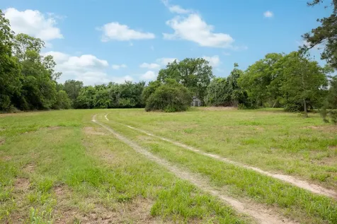 00 Ives Creek Road Bellville TX 77418