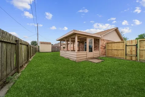 11024 San Jacinto Drive La Porte TX 77571