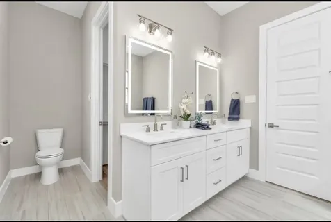 303 Queen Sude Lane Houston TX 77091
