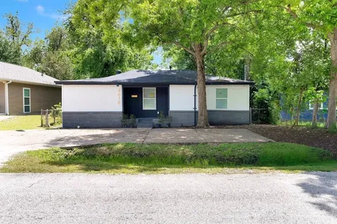 4618 Mallow Street Houston TX 77051