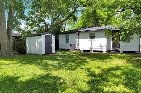 4618 Mallow Street Houston TX 77051