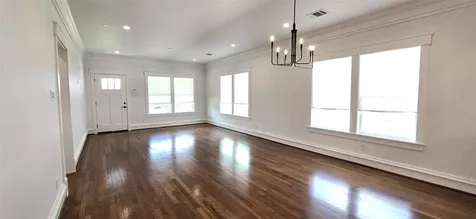 4414 Siegel Street Houston TX 77009