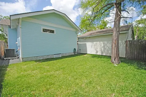 4414 Siegel Street Houston TX 77009