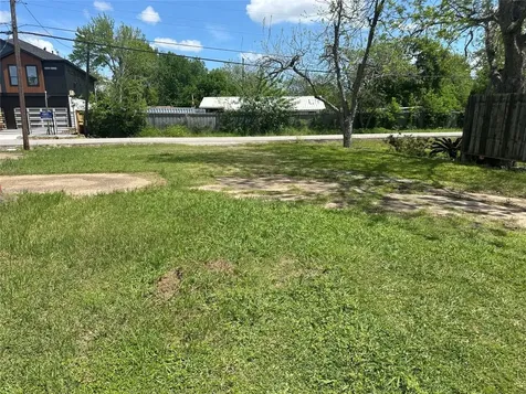 8019 Scott Street Houston TX 77051