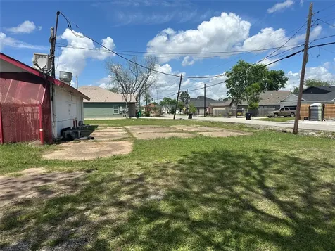 8019 Scott Street Houston TX 77051