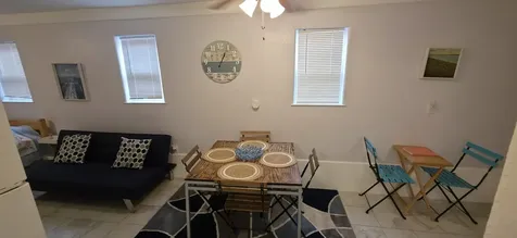 1915 Avenue O 1/2 Rear Unit A Galveston TX 77550