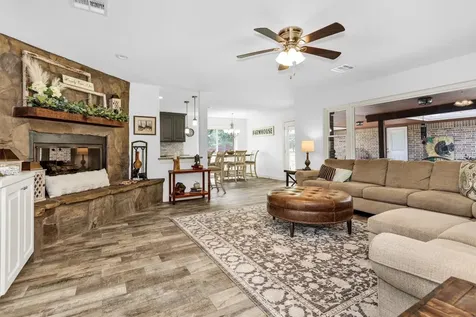 4402 Spears Road Manvel TX 77578