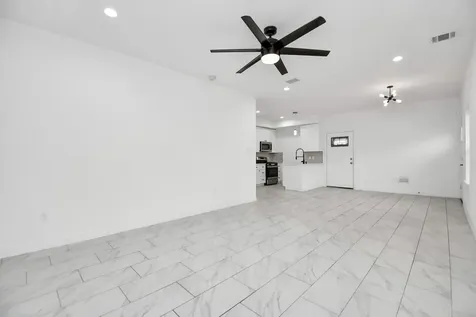 9003 Prairie View Drive B Houston TX 77088
