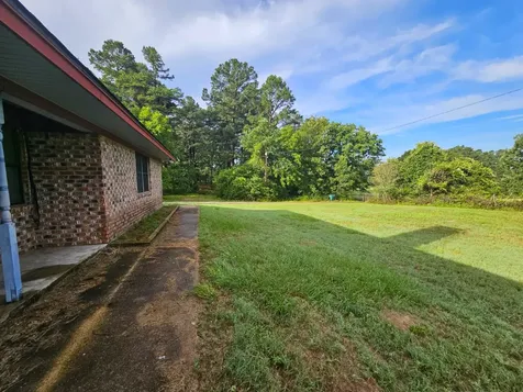 800 An County Road 414 Palestine TX 75803