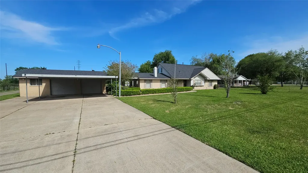 3931 Allen Road Pearland TX 77584
