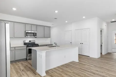 31546 Beacon Cove Trail Fulshear TX 77441
