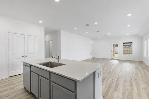 31546 Beacon Cove Trail Fulshear TX 77441