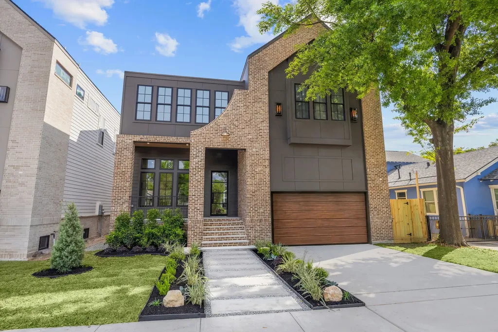 616 Ridge Street Houston TX 77009