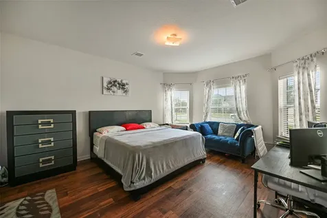 4827 Monarch Falls Lane Richmond TX 77469