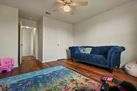 4827 Monarch Falls Lane Richmond TX 77469