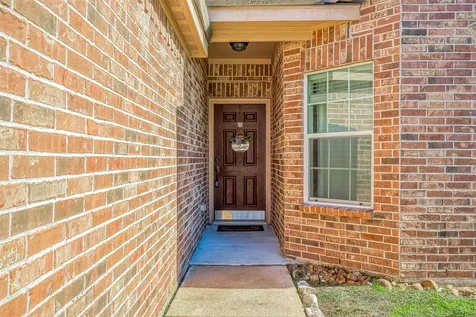 4827 Monarch Falls Lane Richmond TX 77469