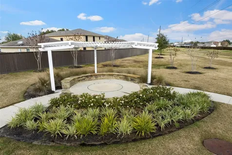 4827 Monarch Falls Lane Richmond TX 77469