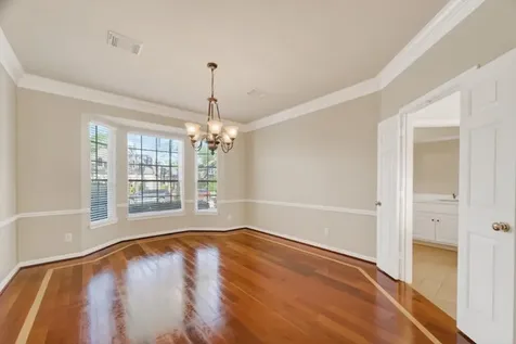3910 S Beechwood Court Houston TX 77059