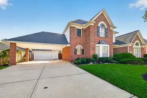 3910 S Beechwood Court Houston TX 77059