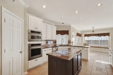 3910 S Beechwood Court Houston TX 77059